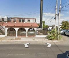 3 Cuartos, 225 m² – Casa en Venta en Esquina de Blvd Morelos y Jesus Garcia