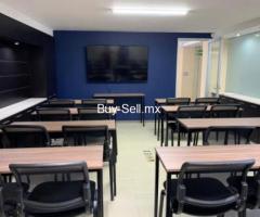 20 m² – SALA DE JUNTAS EQUIPADA