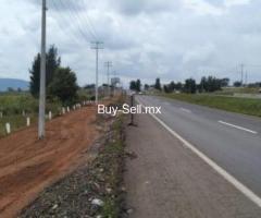 300 m² – Venta de dos terrenos carretera Morelia Pátzcuaro