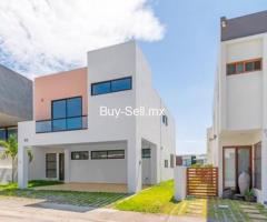 3 Cuartos, 245 m² – BONITA CASA EN PUNTA TIBURON (LAGUNA VII)