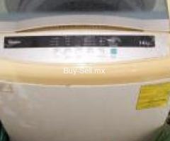 LAVADORA 14KG EXCELENTES CONDICIONES FUNCIONA AL 100