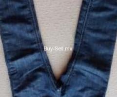 Pantalón de mezclilla nuevo Furor talla 4