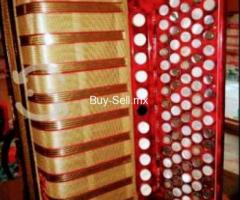 Acordeon cromatico